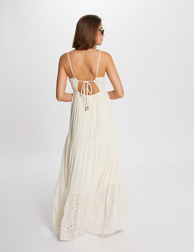 Lange vloeiende jurk met borduurwerk zand vrouw