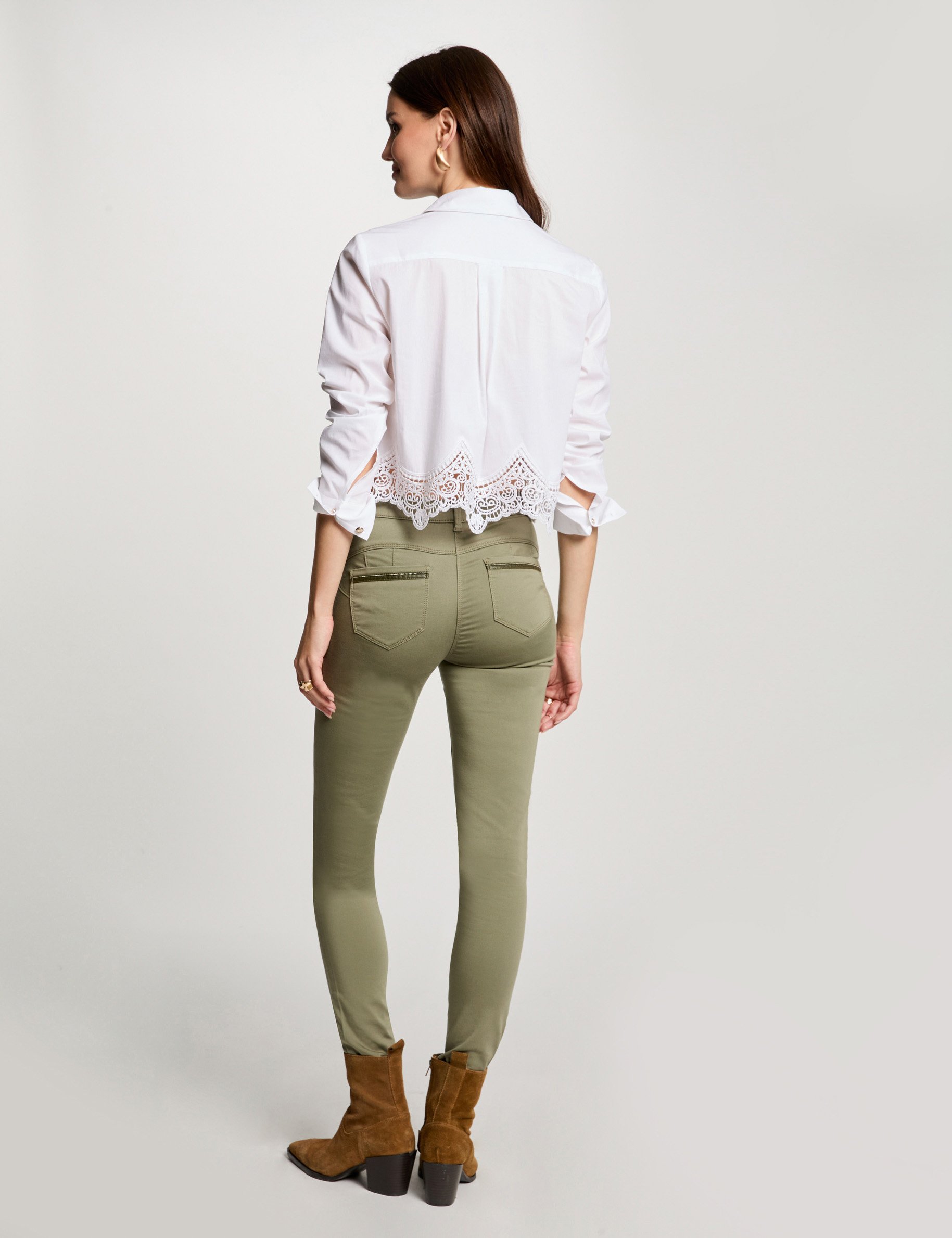 Pantalon slim taille standard vert kaki femme