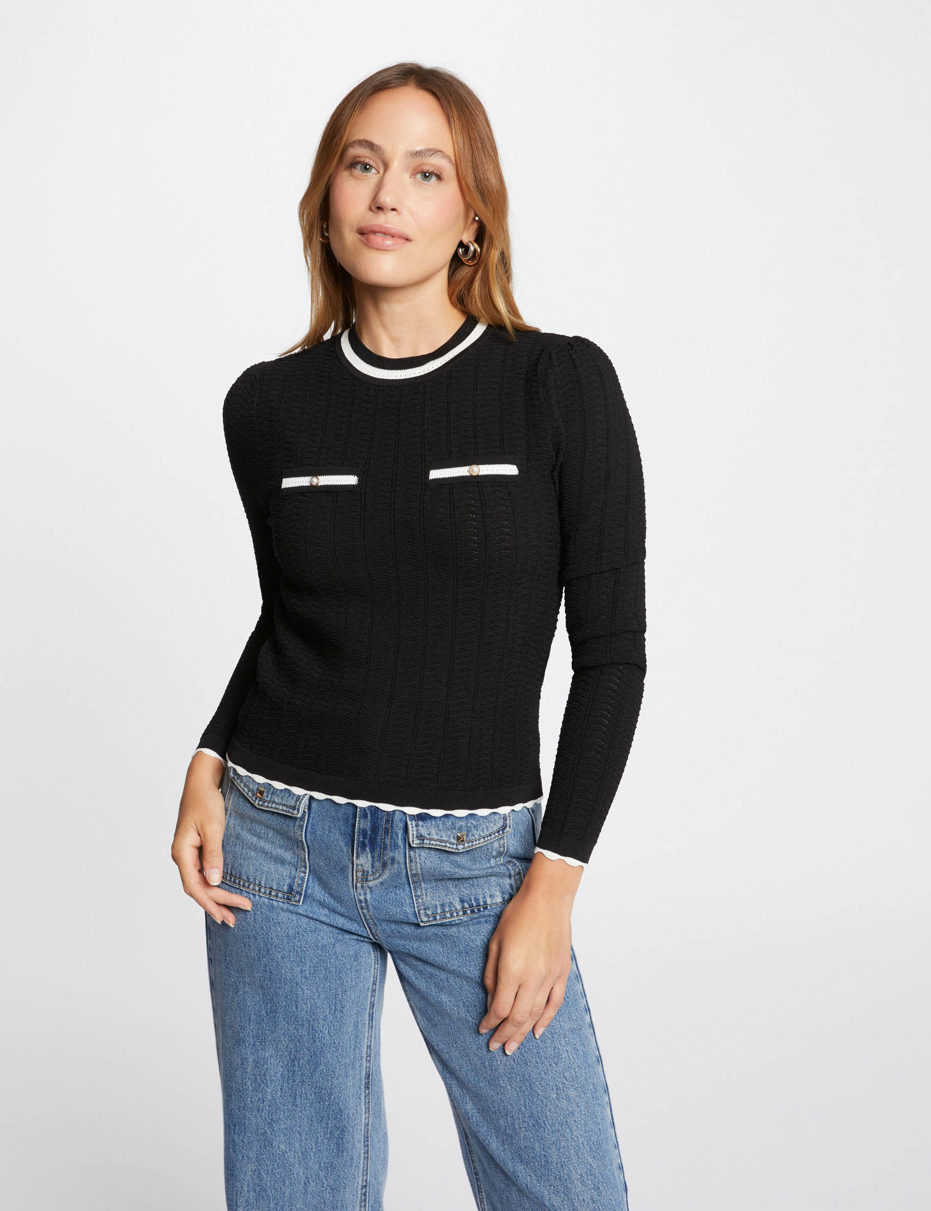 Pull manches longues col rond noir femme