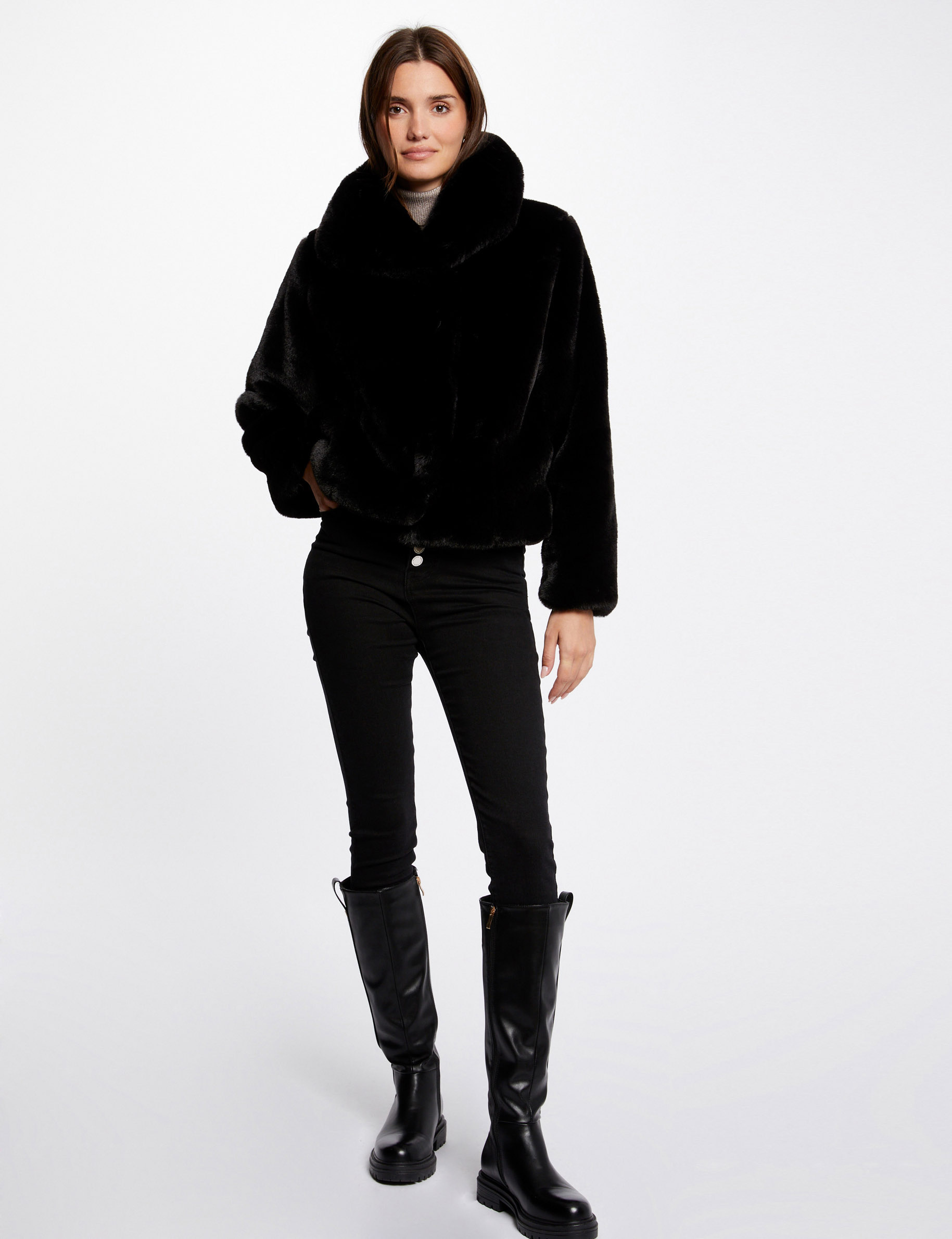 Manteau imitation fourrure noir femme