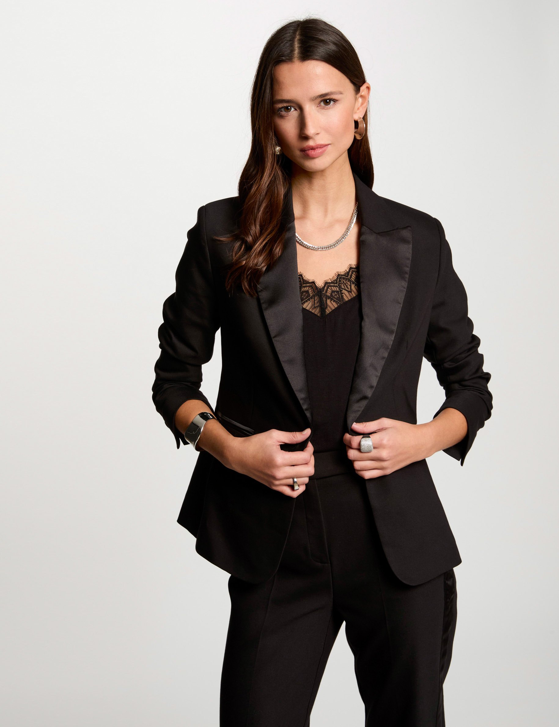 Blazer boutonné noir femme