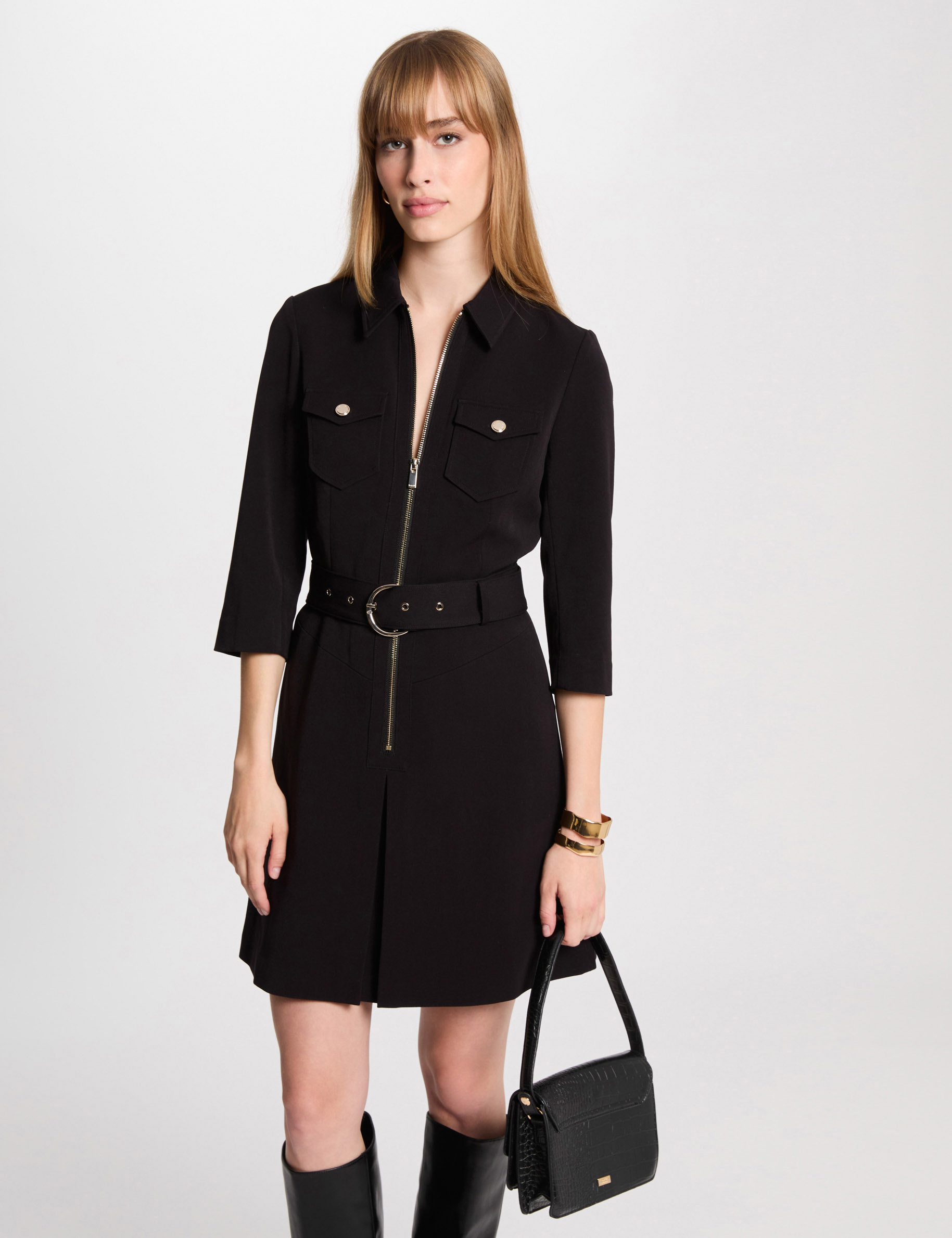 Robe courte ajustée zippée noir femme