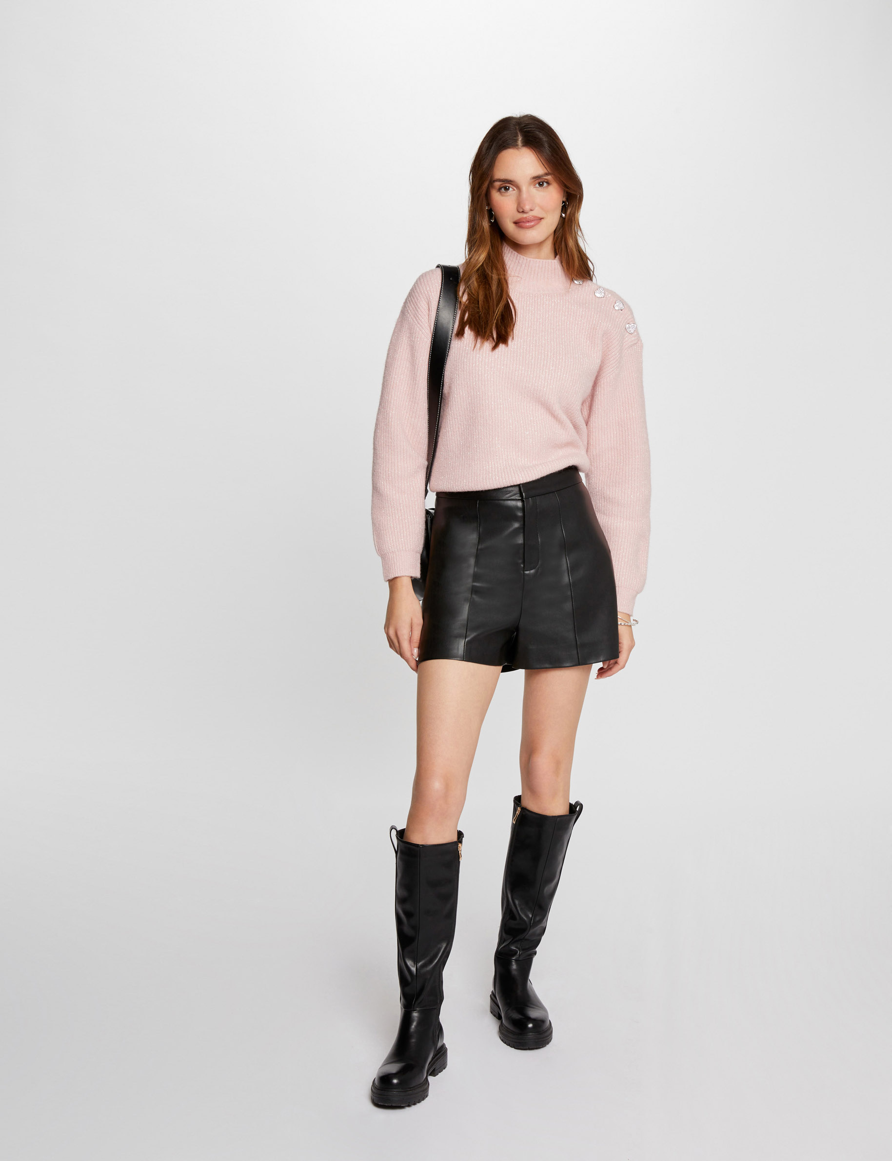 Pull manches longues avec boutons rose clair femme