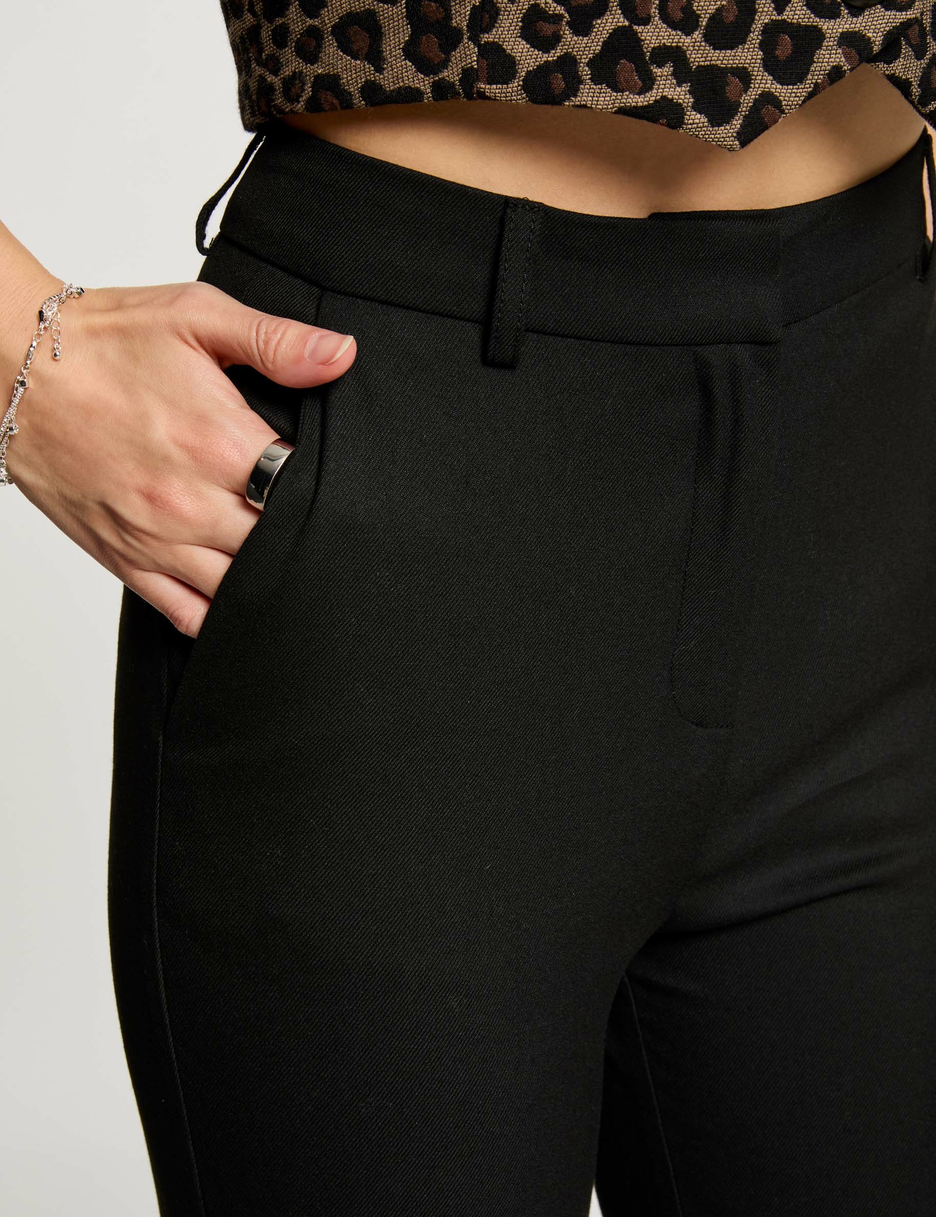 Pantalon large à pinces noir femme