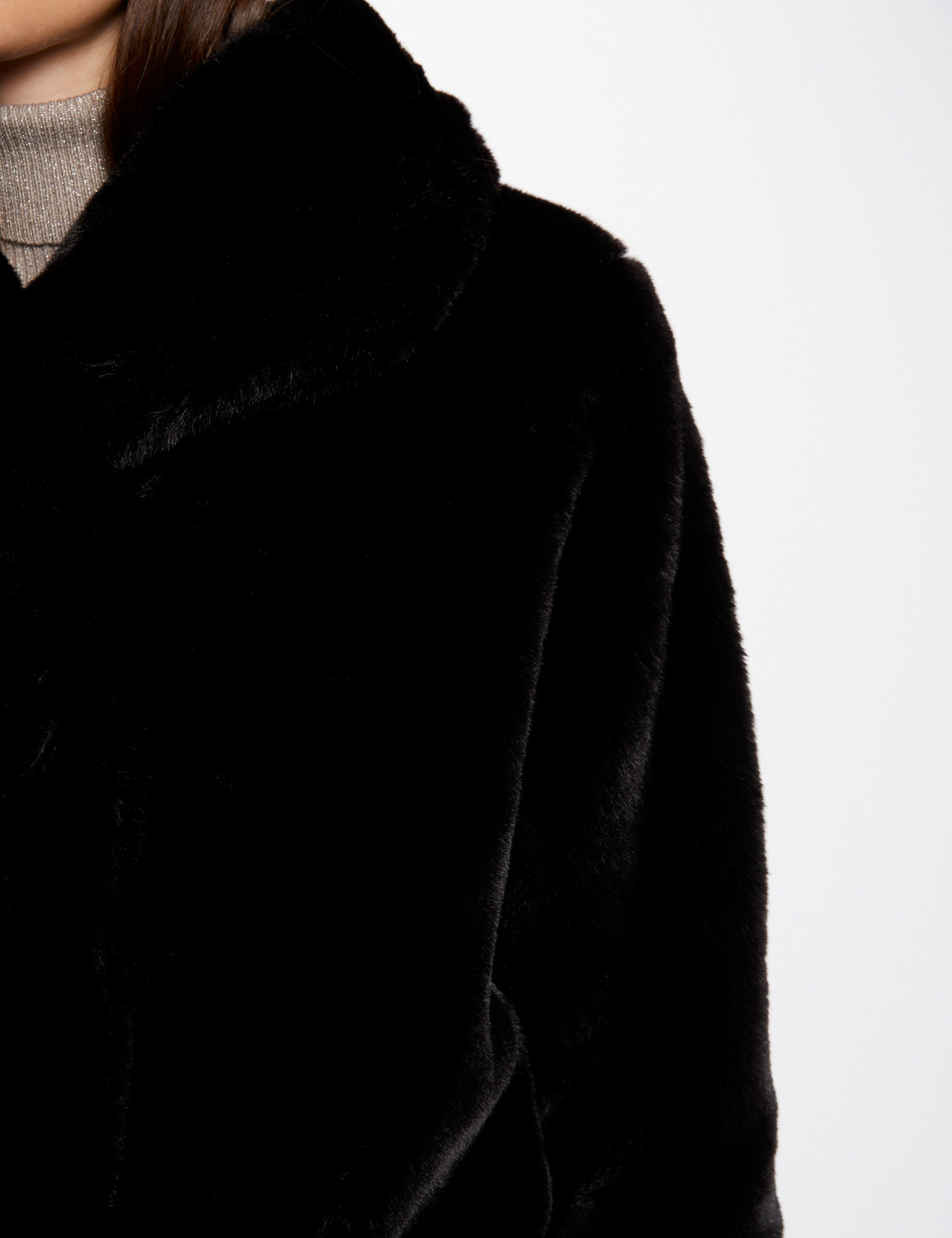 Manteau imitation fourrure noir femme