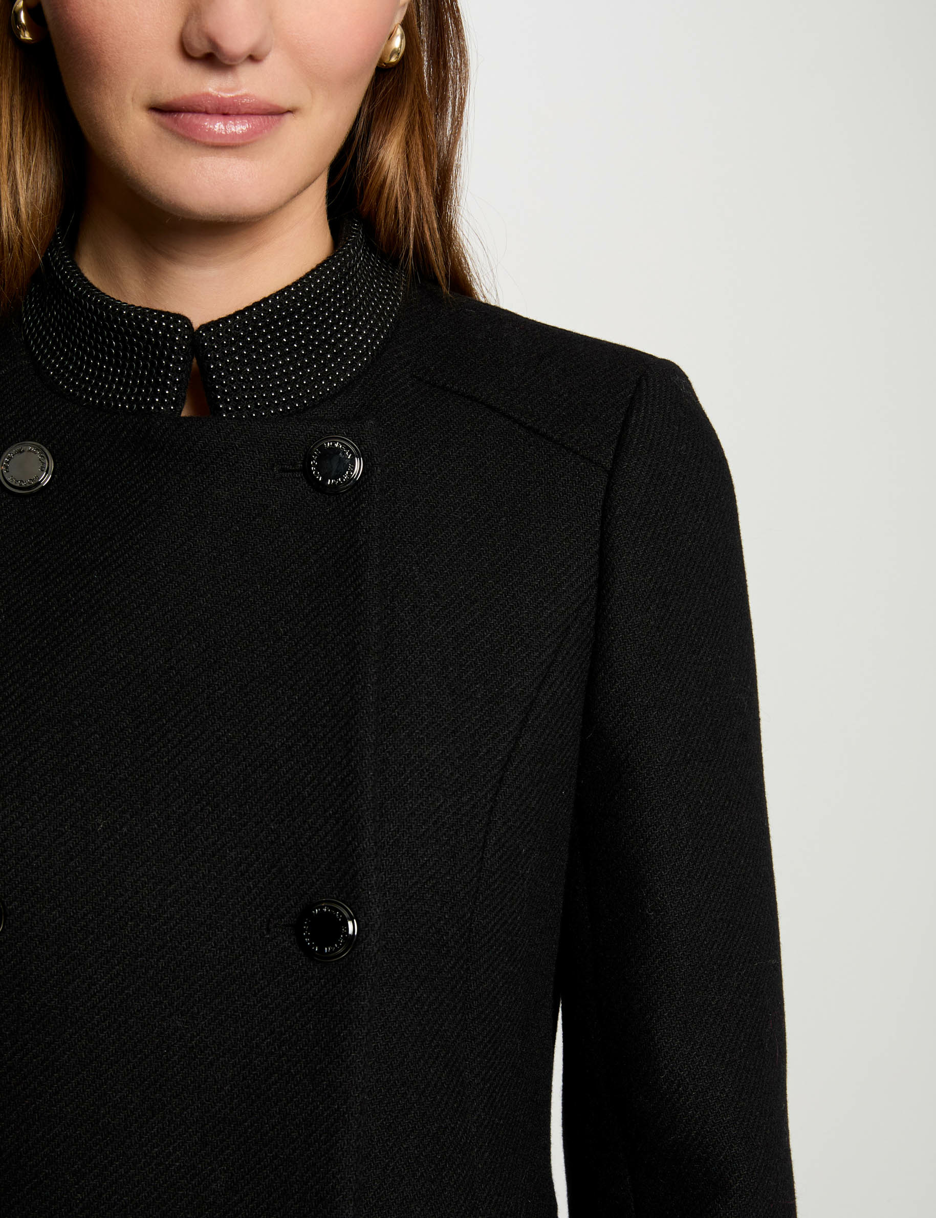 Manteau long boutonné noir femme