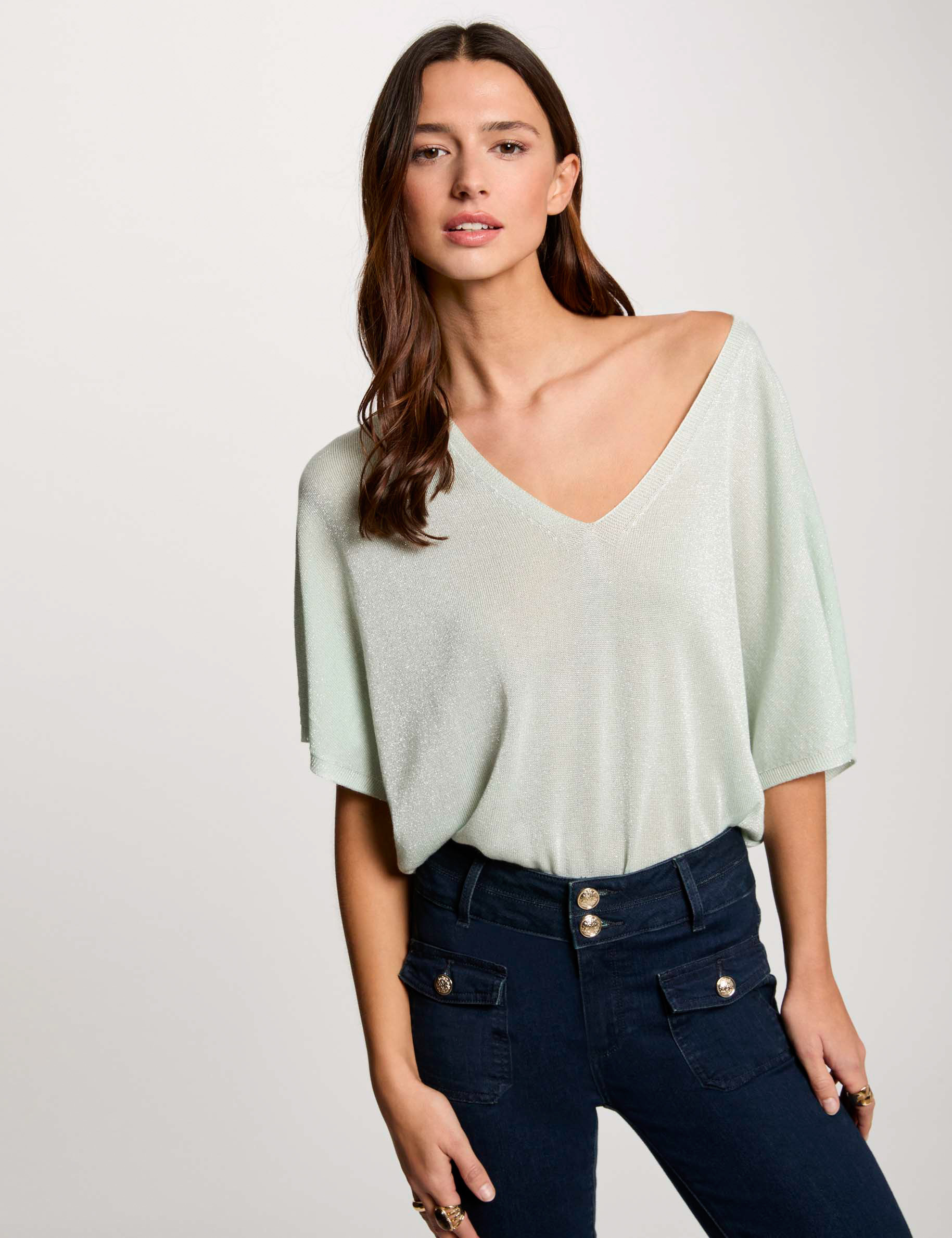 Pull col en V et manches 3/4 vert clair femme