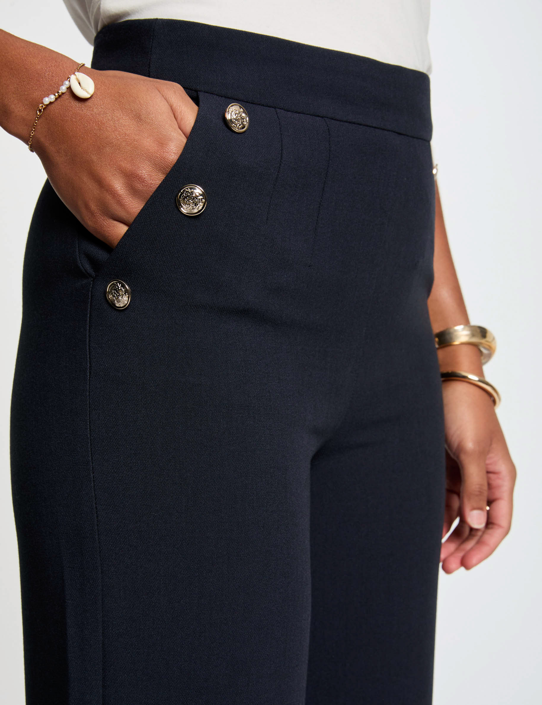 Pantalon large à boutons bleu marine femme