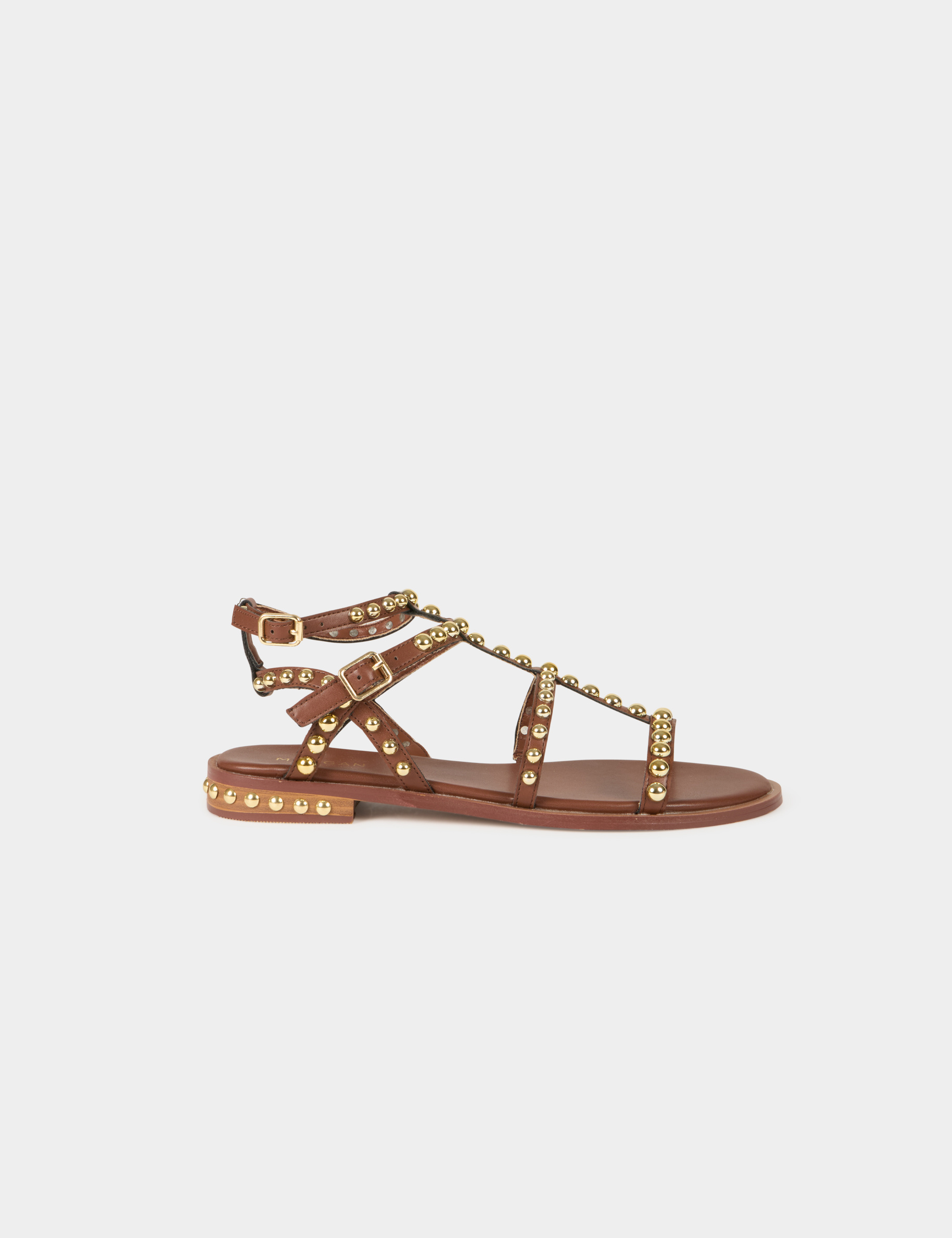 Platte sandalen met studs bruin vrouw