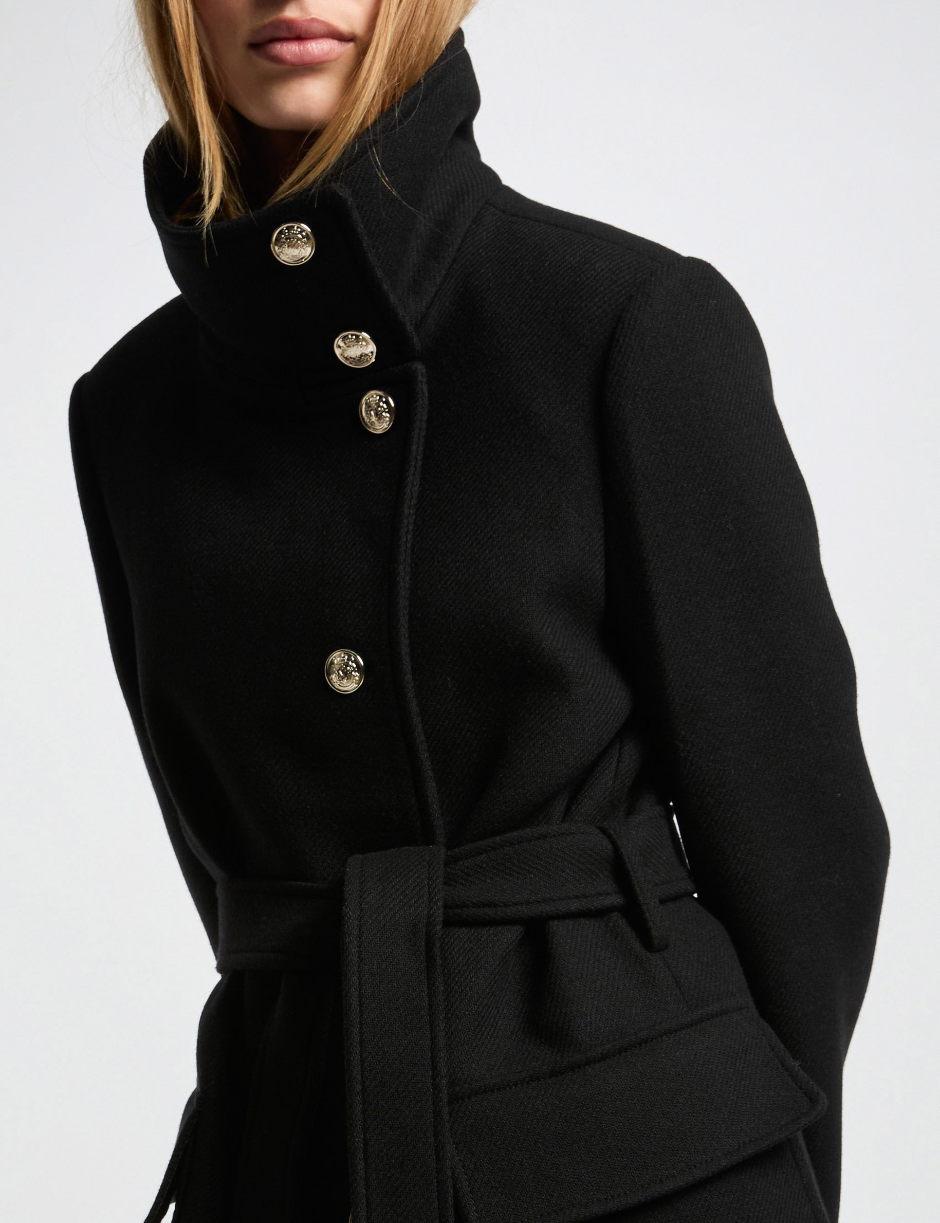 Manteau long ceinturé noir femme