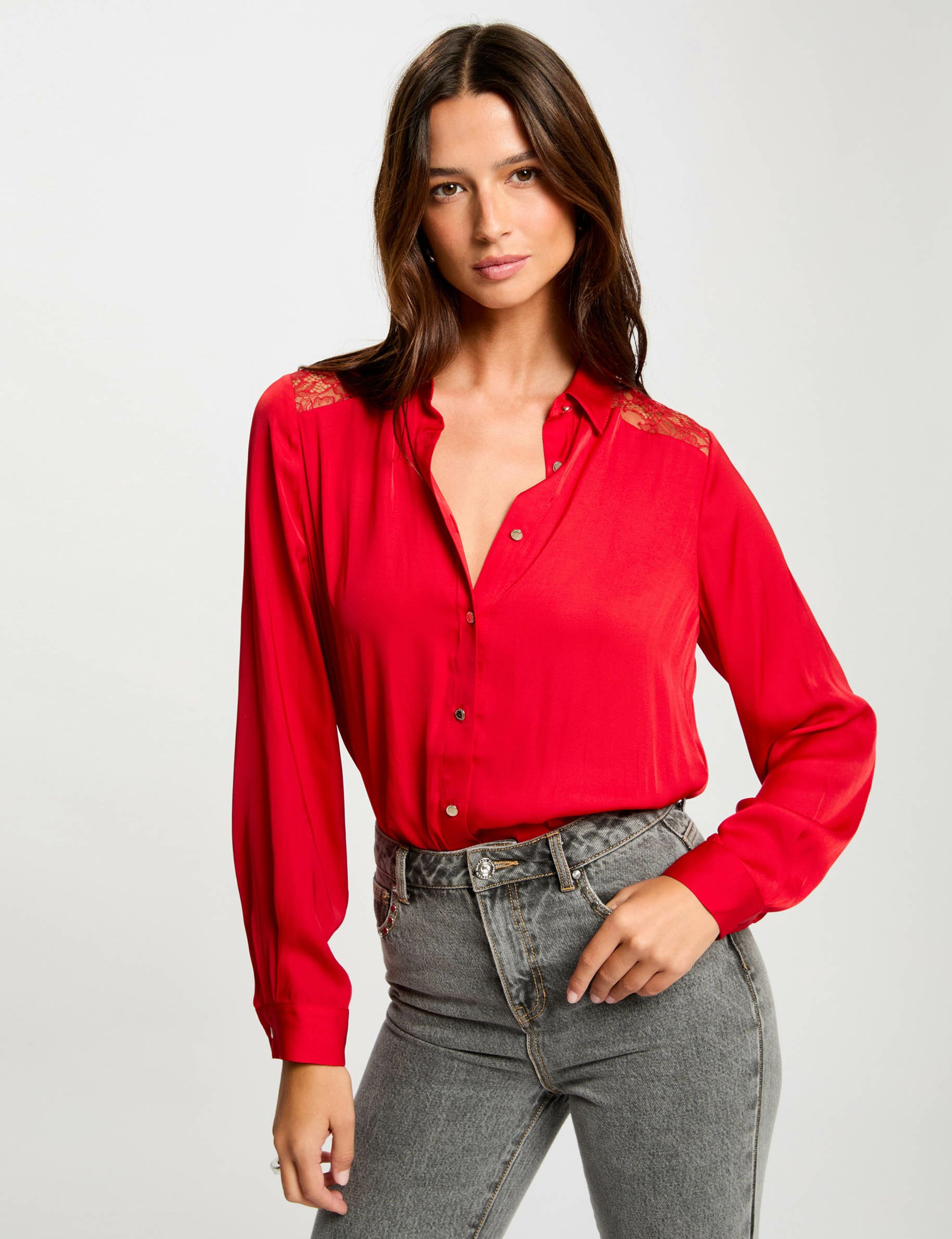 Chemise manches longues satin rouge femme