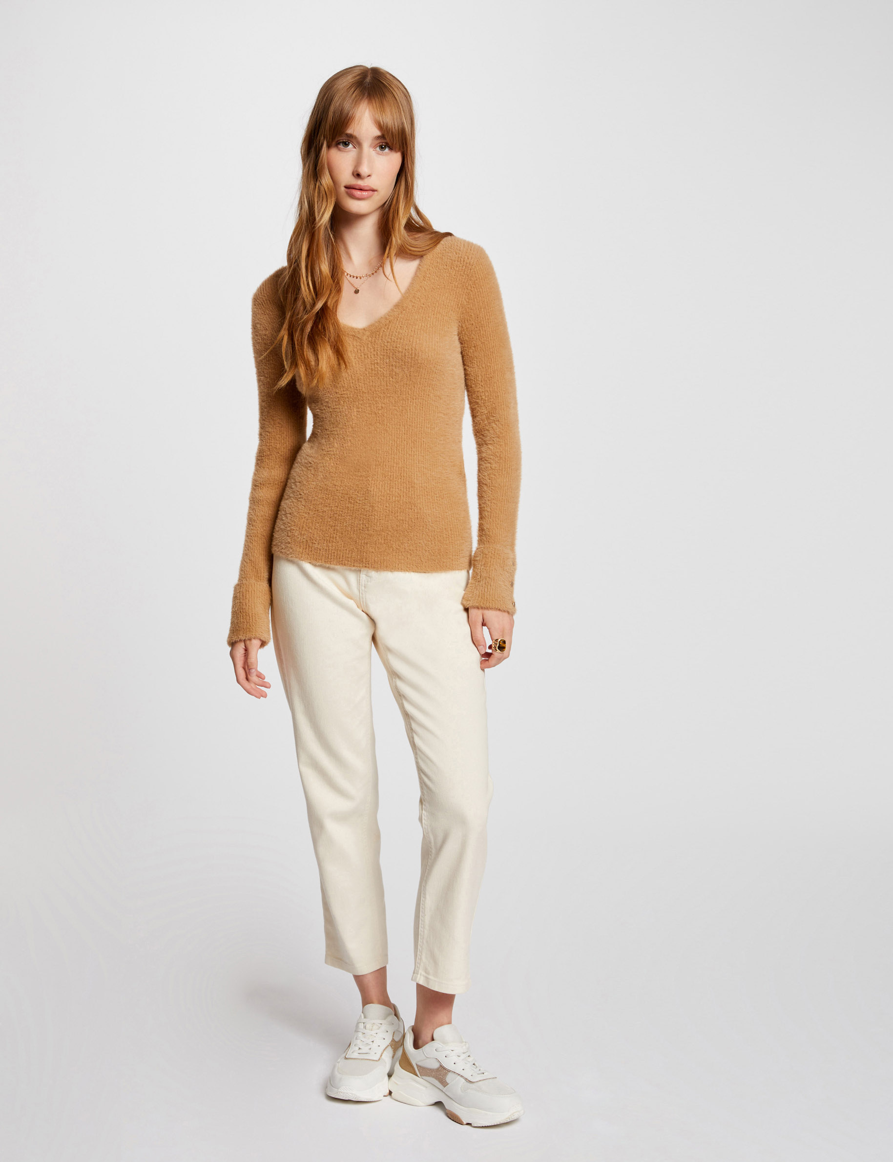 Pull manches longues maille duveteuse camel femme