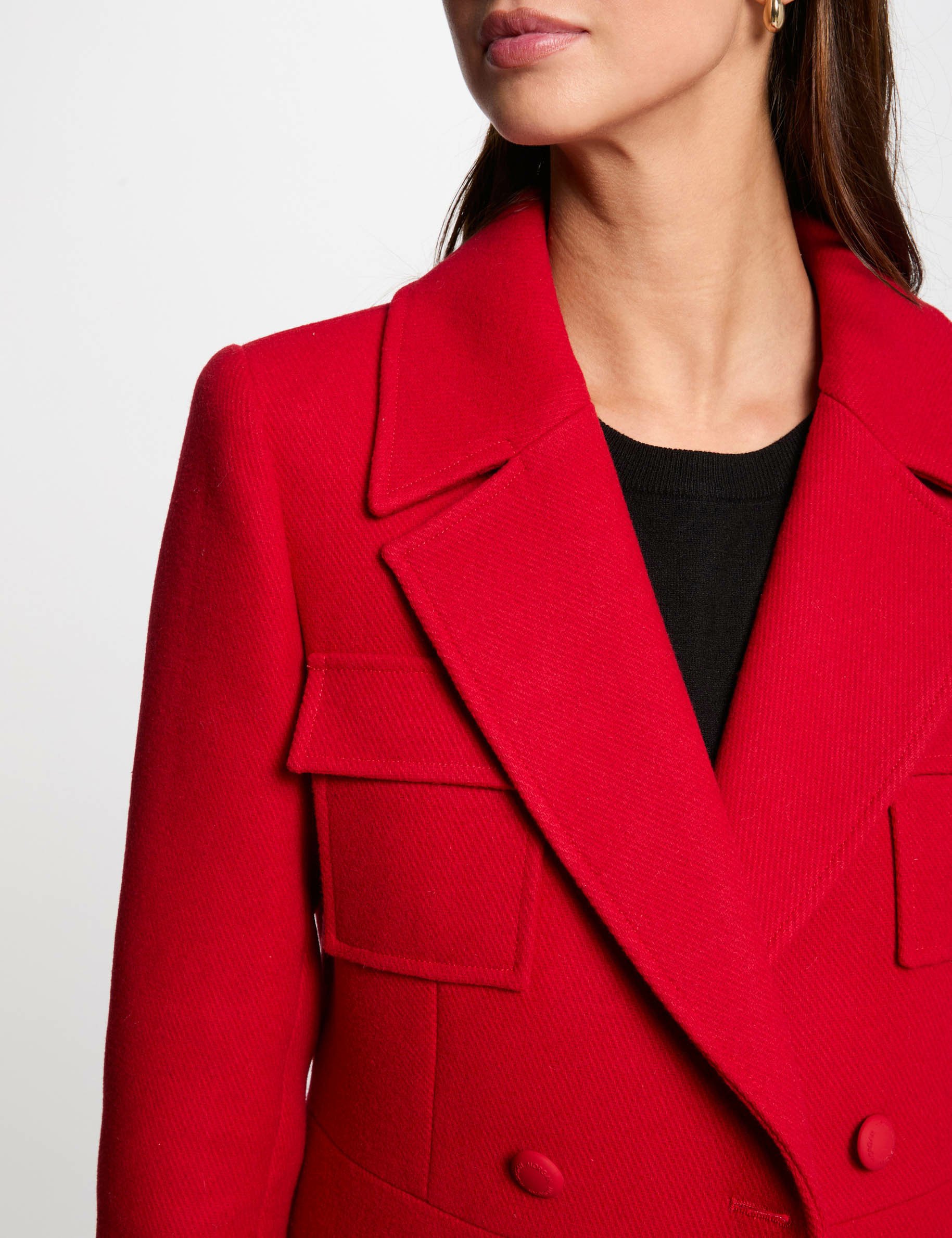 Manteau long boutonné rouge femme