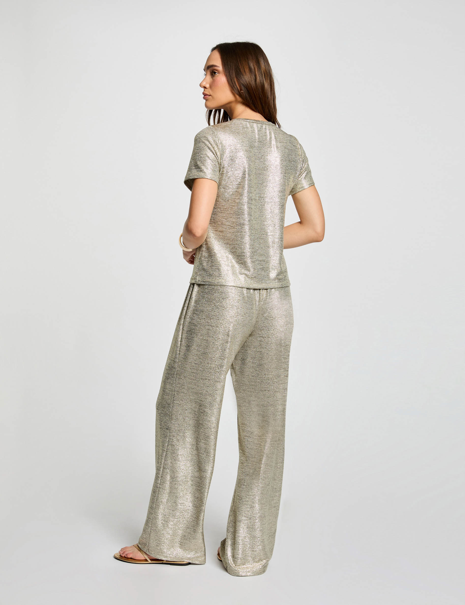 Wijde broek met metallic effect verguld vrouw