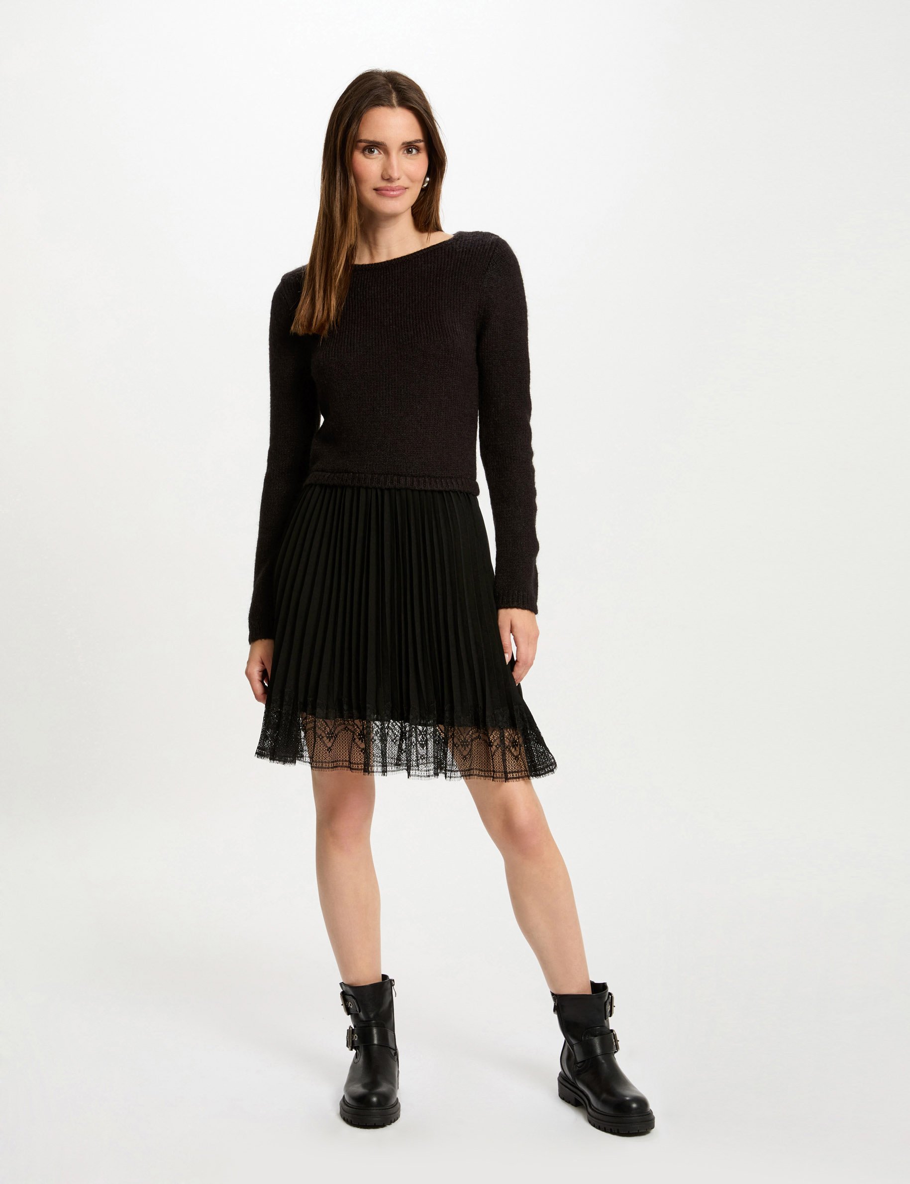 Robe tricot courte ajustée noir femme