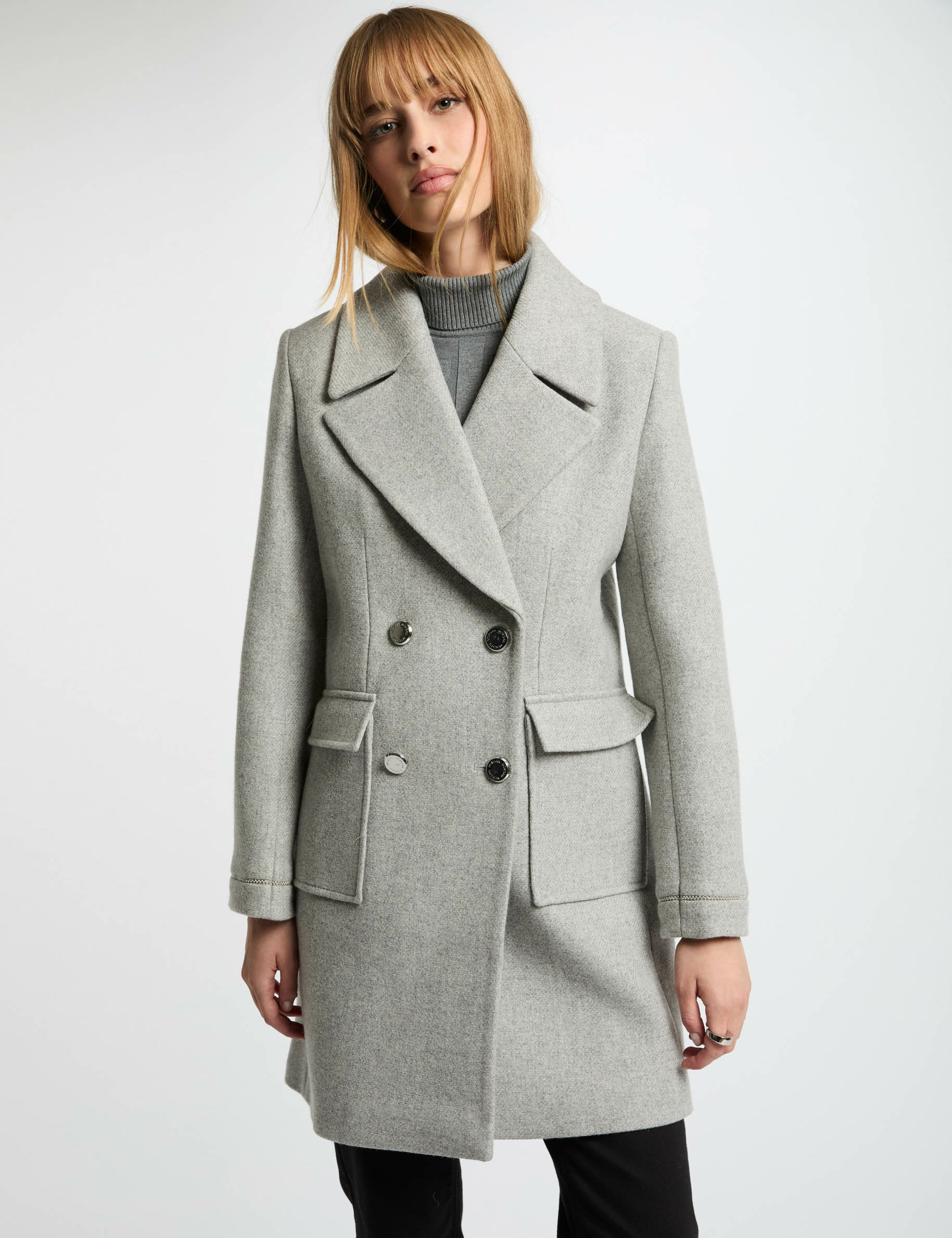 Manteau droit boutonné gris clair femme