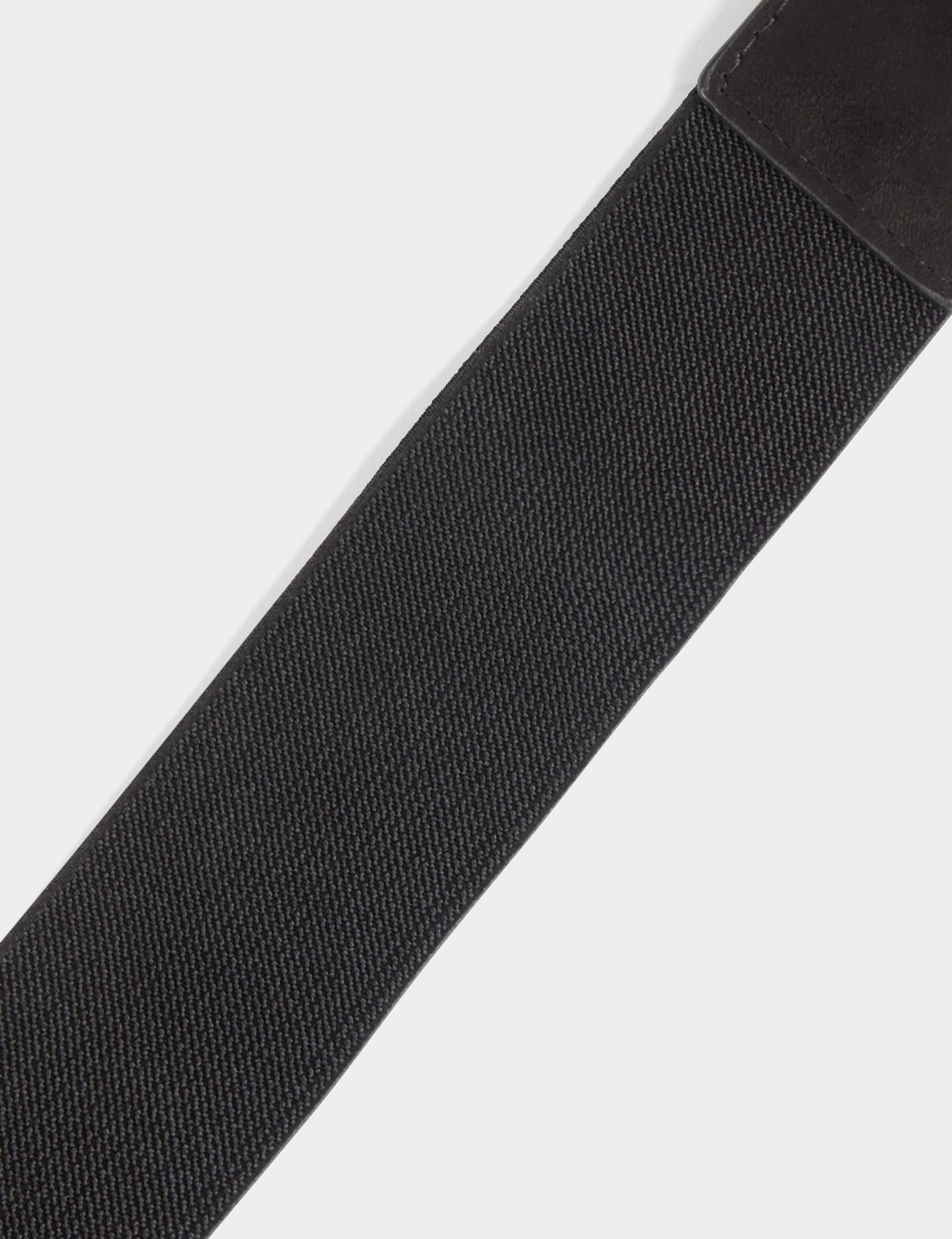 Ceinture élastiquée boucle noir femme